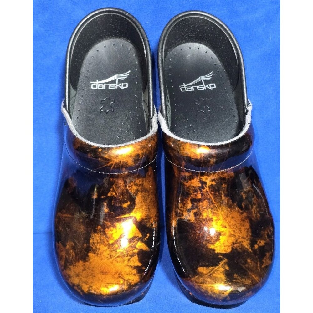 Dansko Clog Copper Abstract Leaf Patent Leather Pro Clog Nursing Shoes 37 - Picture 1 of 8